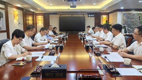 会谈.jpg